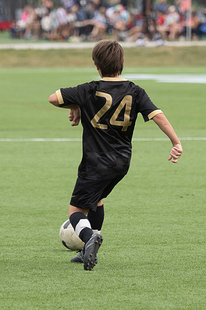 20260906_Julian_Soccer-25081