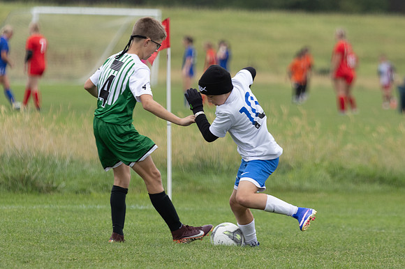 20260913_Julian_Soccerl-25945