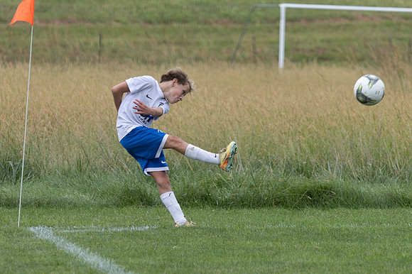 20260913_Julian_Soccerl-25976