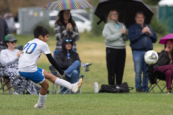 20260913_Julian_Soccerl-25874