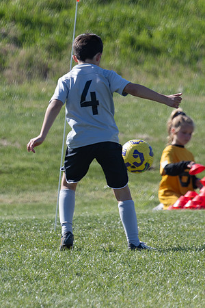 20250419_Julian_Soccer-17089