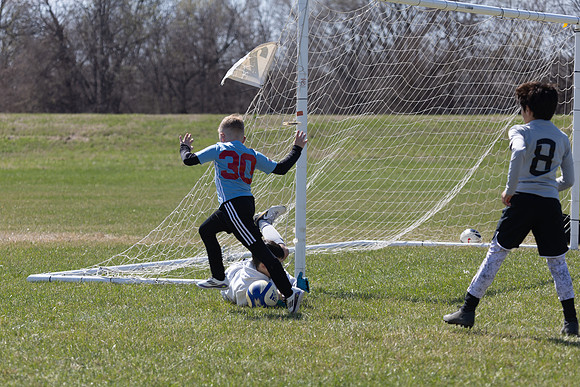 20250406_Julian_Soccer-16544