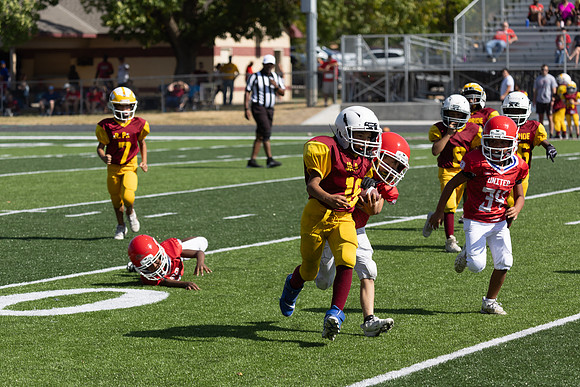 20241005_Julian_FootballGame-15388