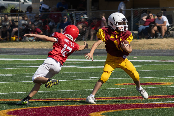 20241005_Julian_FootballGame-15257