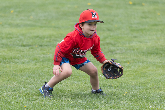 20250427_Dono_1st_Tball_game-17225