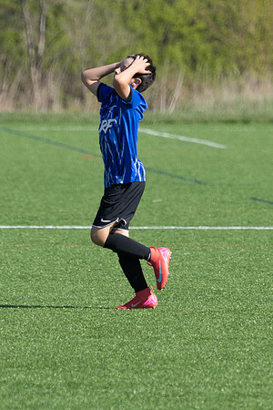 20250503_Julian_Surf_Soccer-17315