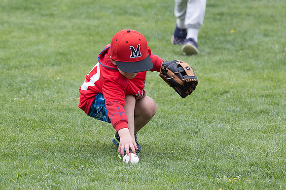 20250427_Dono_1st_Tball_game-17227
