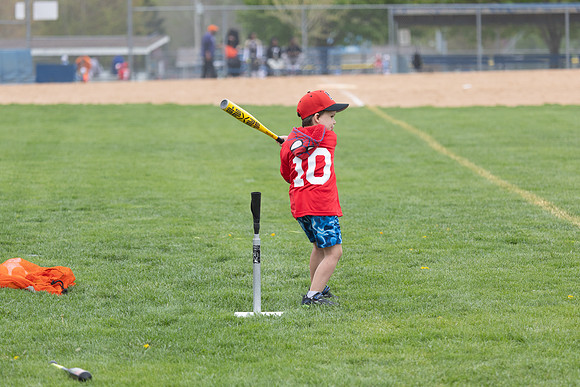 20250427_Dono_1st_Tball_game-17141