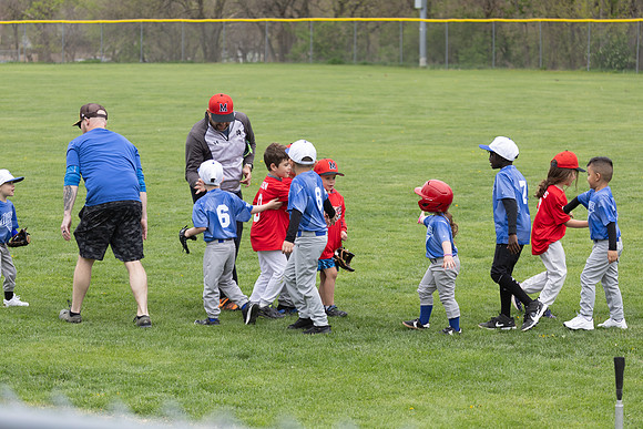 20250427_Dono_1st_Tball_game-17252