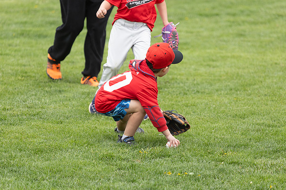 20250427_Dono_1st_Tball_game-17193