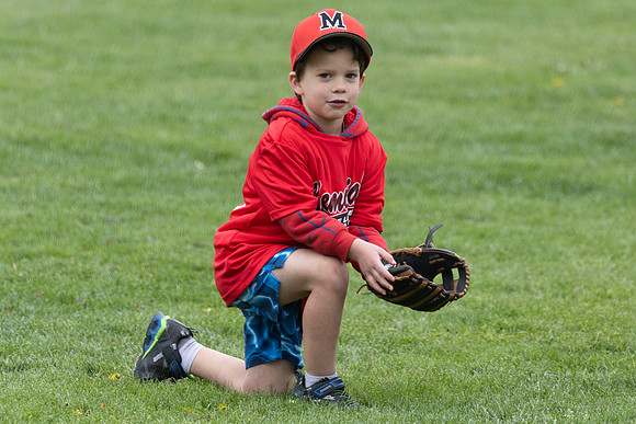 20250427_Dono_1st_Tball_game-17201