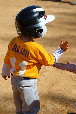 20190504_Julian_LSU_Baseball_010