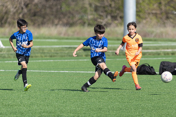 20250503_Julian_Surf_Soccer-17306