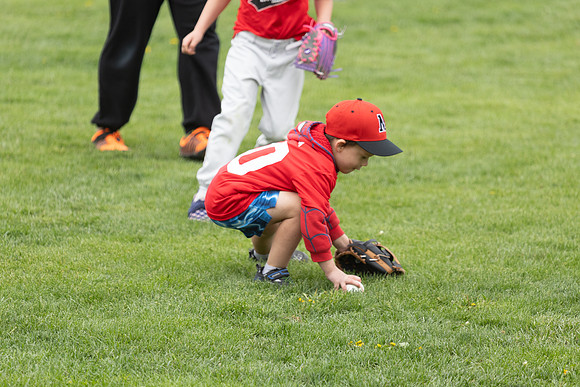 20250427_Dono_1st_Tball_game-17191