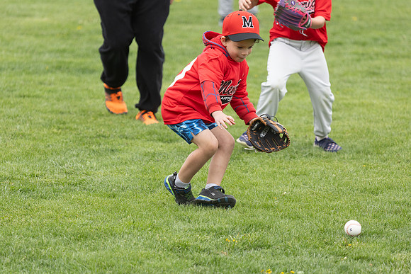 20250427_Dono_1st_Tball_game-17187
