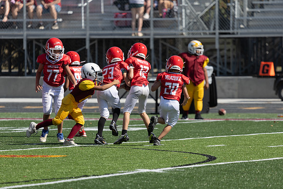20241005_Julian_FootballGame-15249