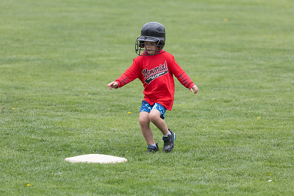 20250427_Dono_1st_Tball_game-17220