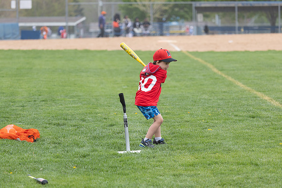 20250427_Dono_1st_Tball_game-17139